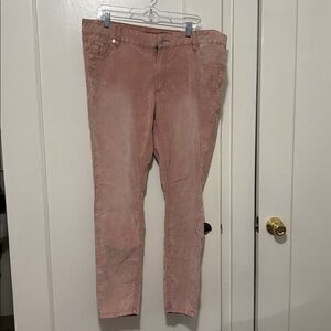 Rue21 Men's Corduroy Pants in Dusty Pink